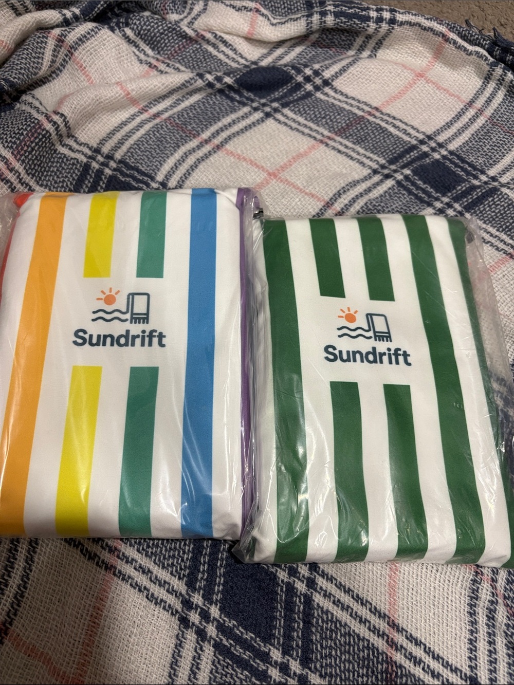 Beach towels with pouch